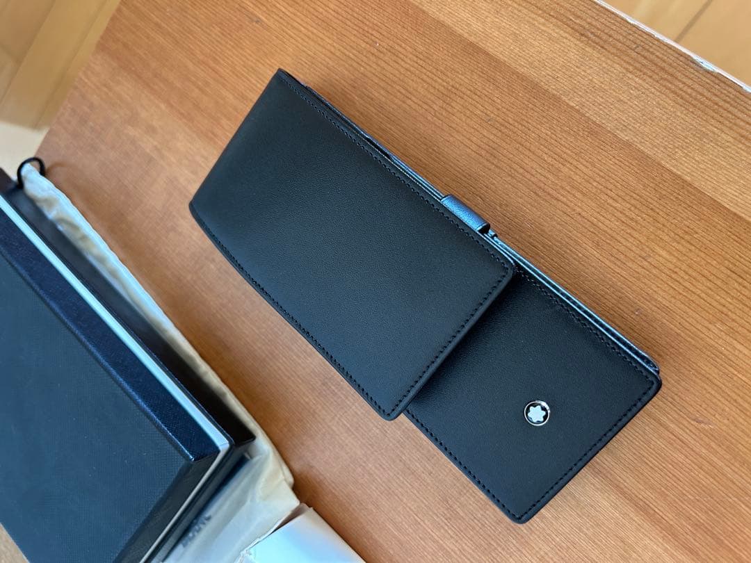 【未使用】MONTBLANC 14313 レザー　ペンポーチ　3本用 ブラック