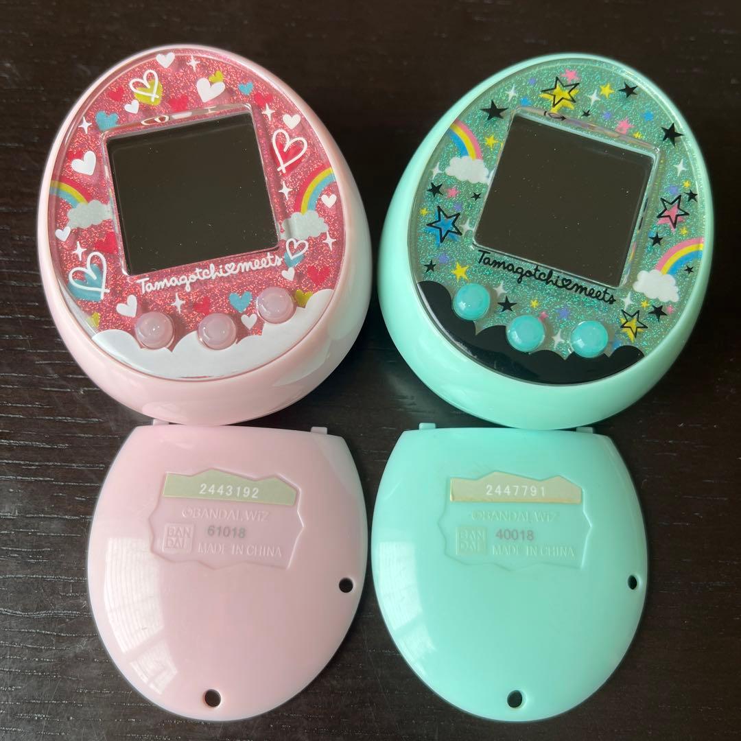 たまごっちみーつ メルヘンミーツピンク マジカルミーツグリーン