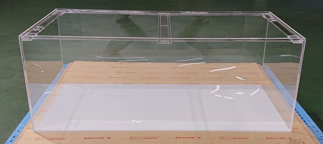 アクリル水槽 四面艶消白 W1200 D600 H450 ワンオフ 佐川急便発送