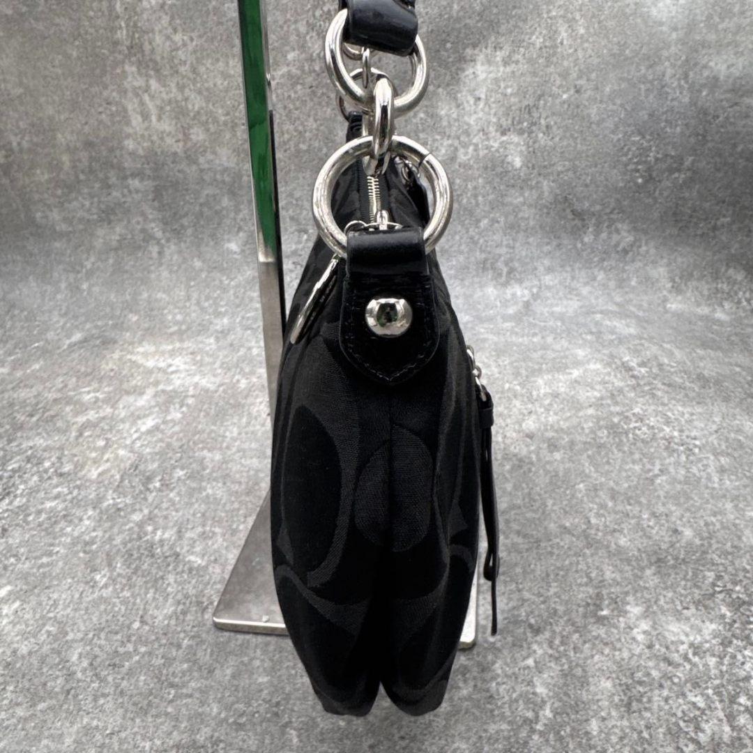 Coach Accessory Pouch Black　F16292　y2k