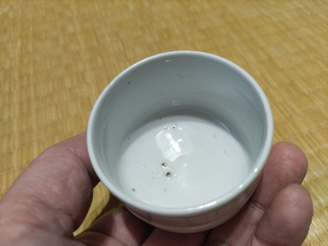 古伊万里 白磁 胴紐 小型 猪口 無傷