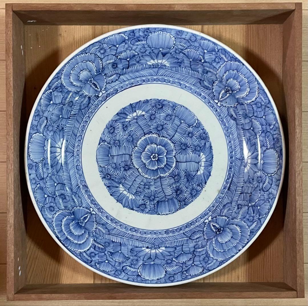 古伊万里　線描大皿　蛸唐草　染付　大明成化年製　　箱付　d991