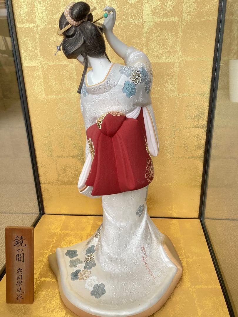 博多人形「鏡の間」 宗田源造作 陶製