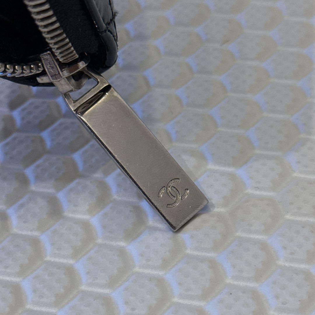 CHANEL パテント ラムスキン ケース　ブラック