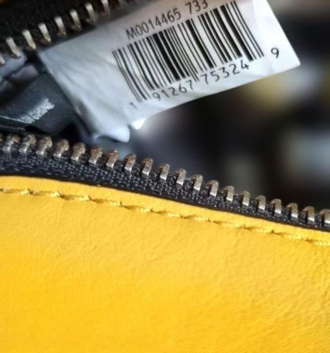 Marc Jacobs フラッシュレザー Crossbody ショルダーバッグ