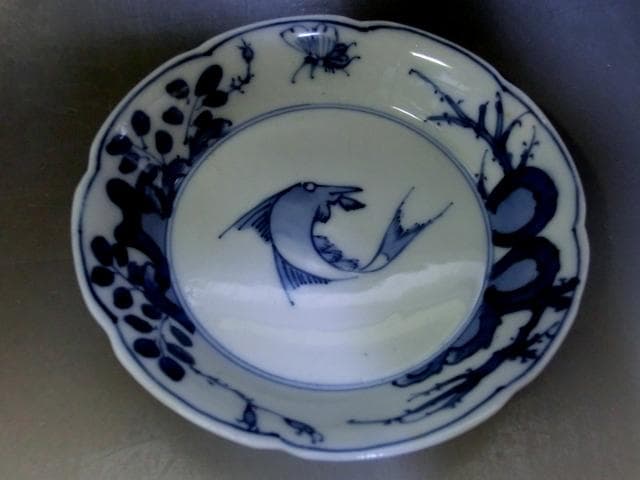皿■角福 魚紋染付 唐草 蝶 花弁型 古伊万里 古美術 時代物 骨董品■