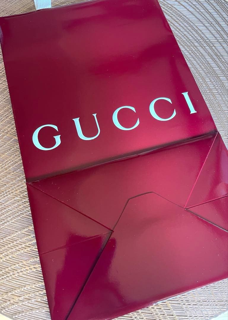 ◇新品 GUCCI ヒグチユウコ グッチ ショッパー 紙袋 2枚 - メルカリ