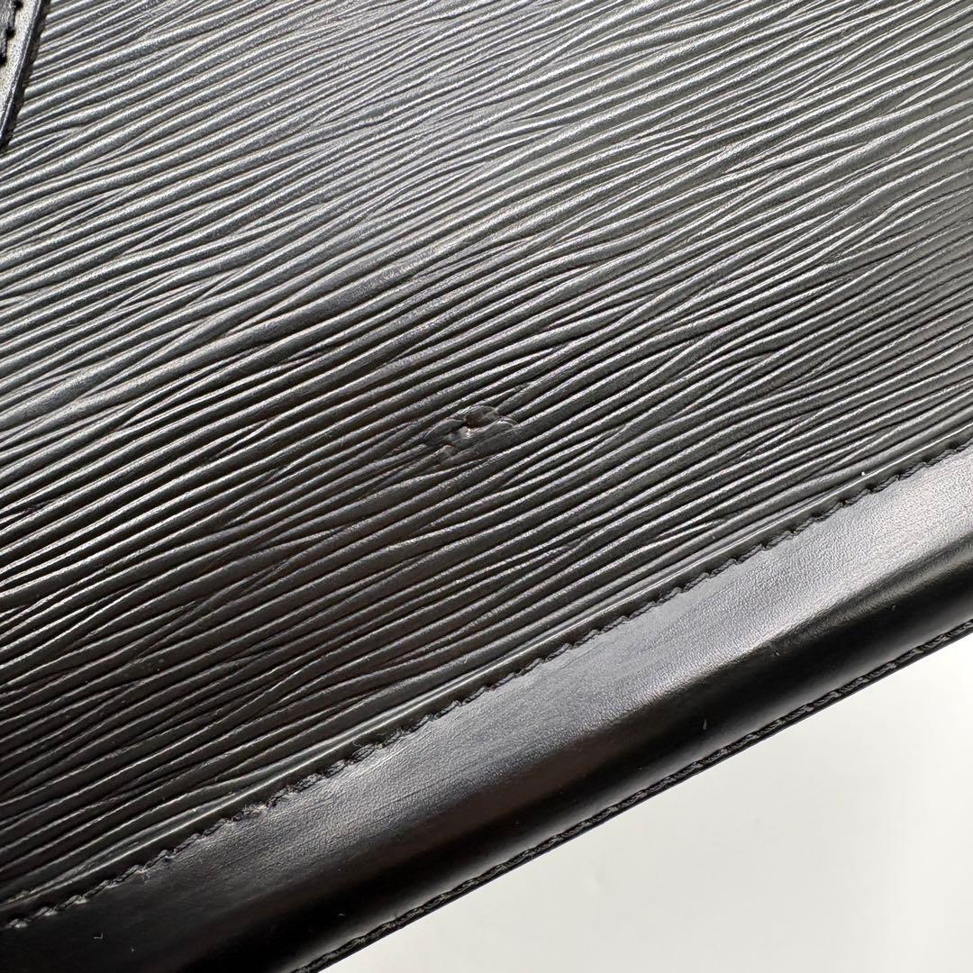 Mei様✨ルイヴィトン エピ アルマBB M40862 バッグ　ノワール