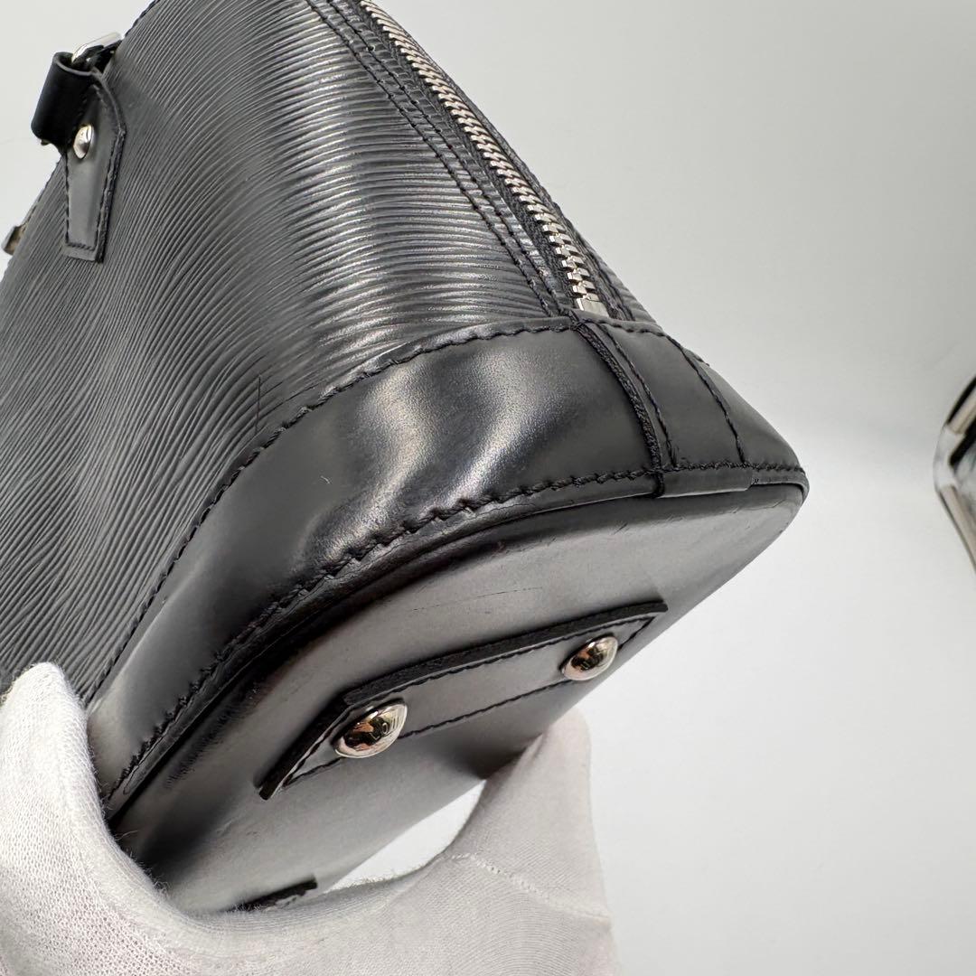 Mei様✨ルイヴィトン エピ アルマBB M40862 バッグ　ノワール