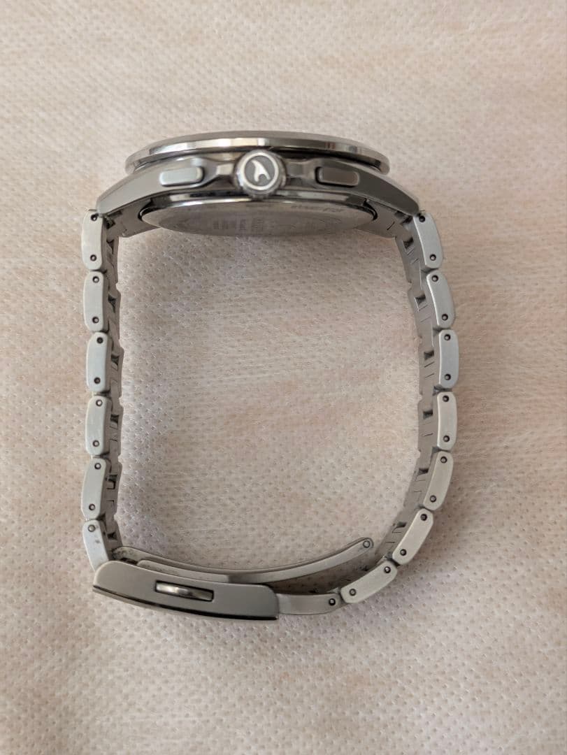 【美品】カシオ オシアナス OCW-T2600-2AJF 電波ソーラー チタン