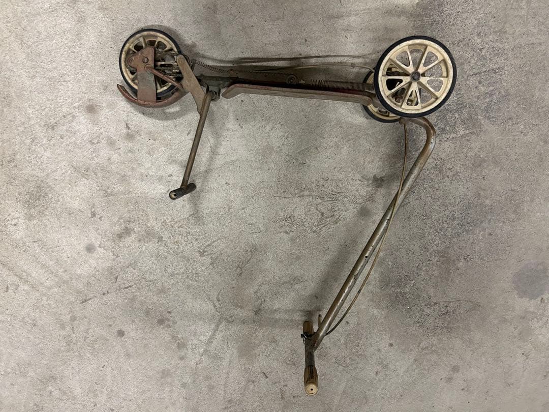 送料込み☆キックスケーター ローラースルーゴーゴー ローラースルー