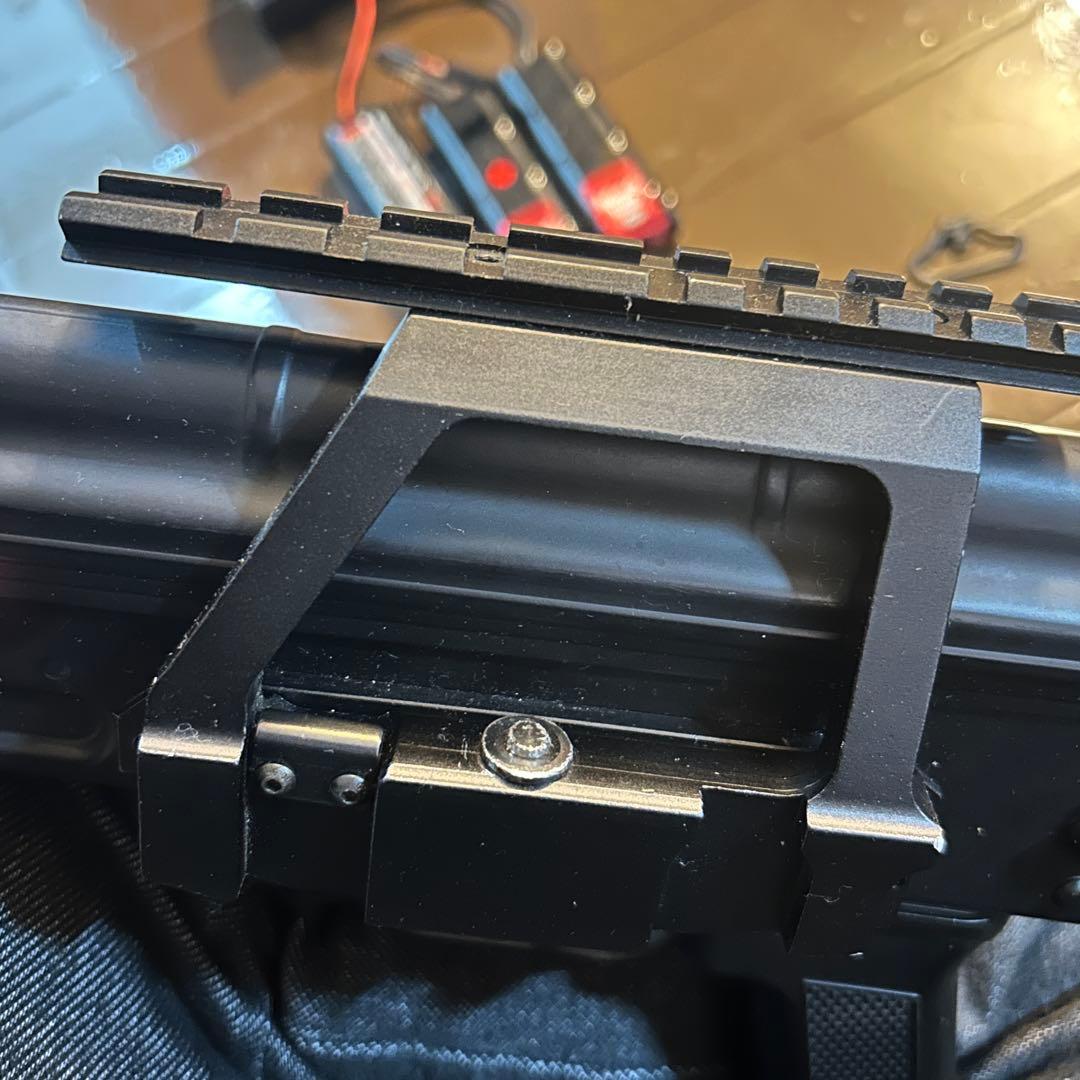 東京マルイ　次世代電動ガン　AK102 ストック爪破損