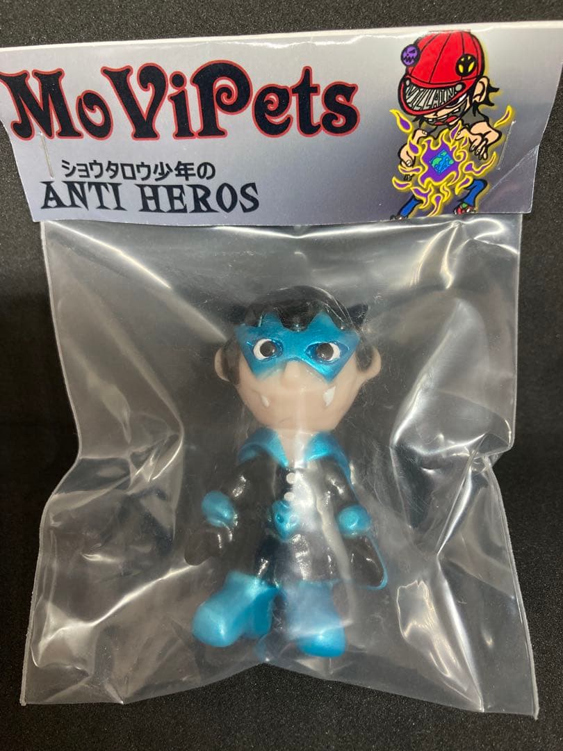 オタクリーム ピンバッジ ソフビフィギュアセット グッズ - メルカリ