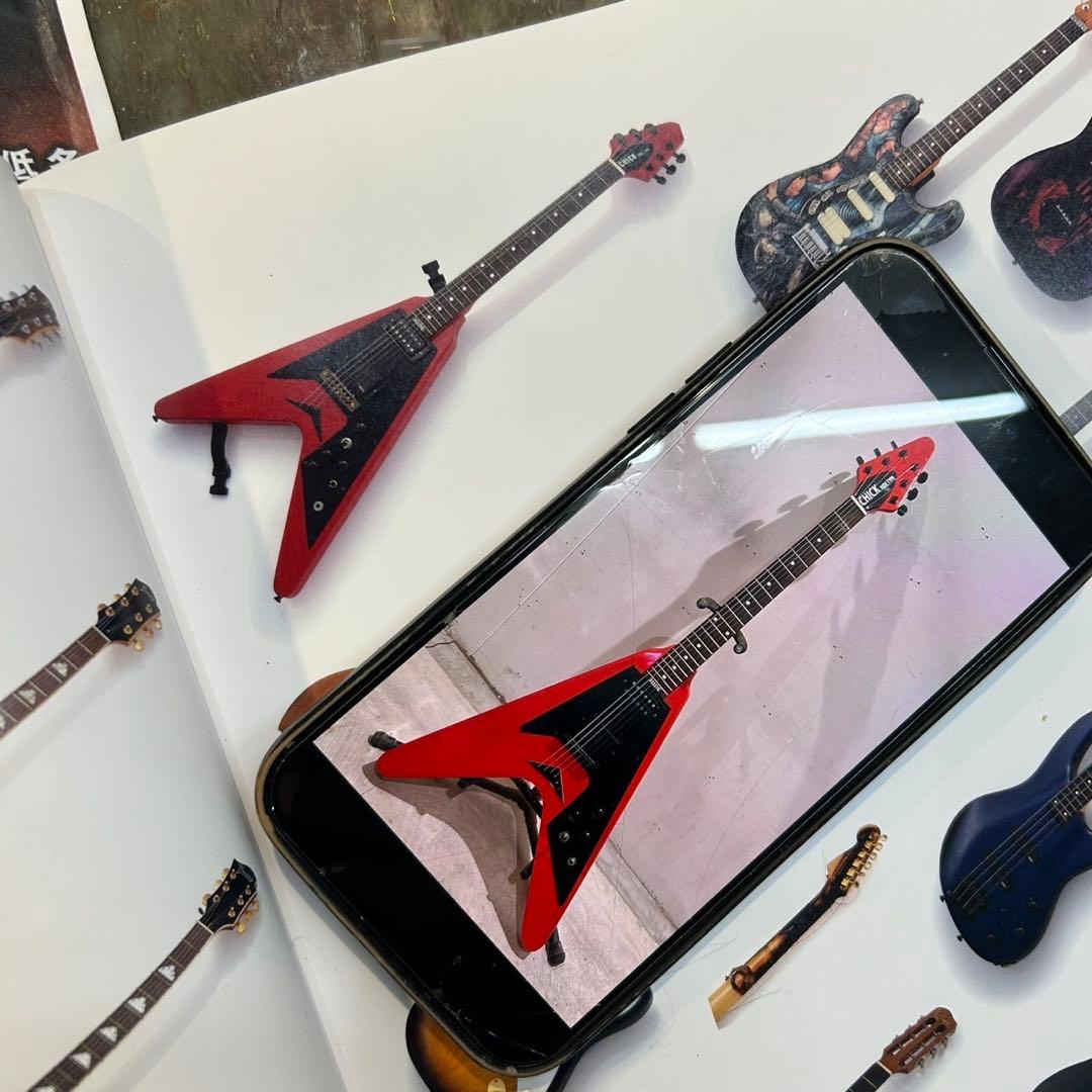 限定1点/赤フライングV/hideさん機材紹介登場機の再現品