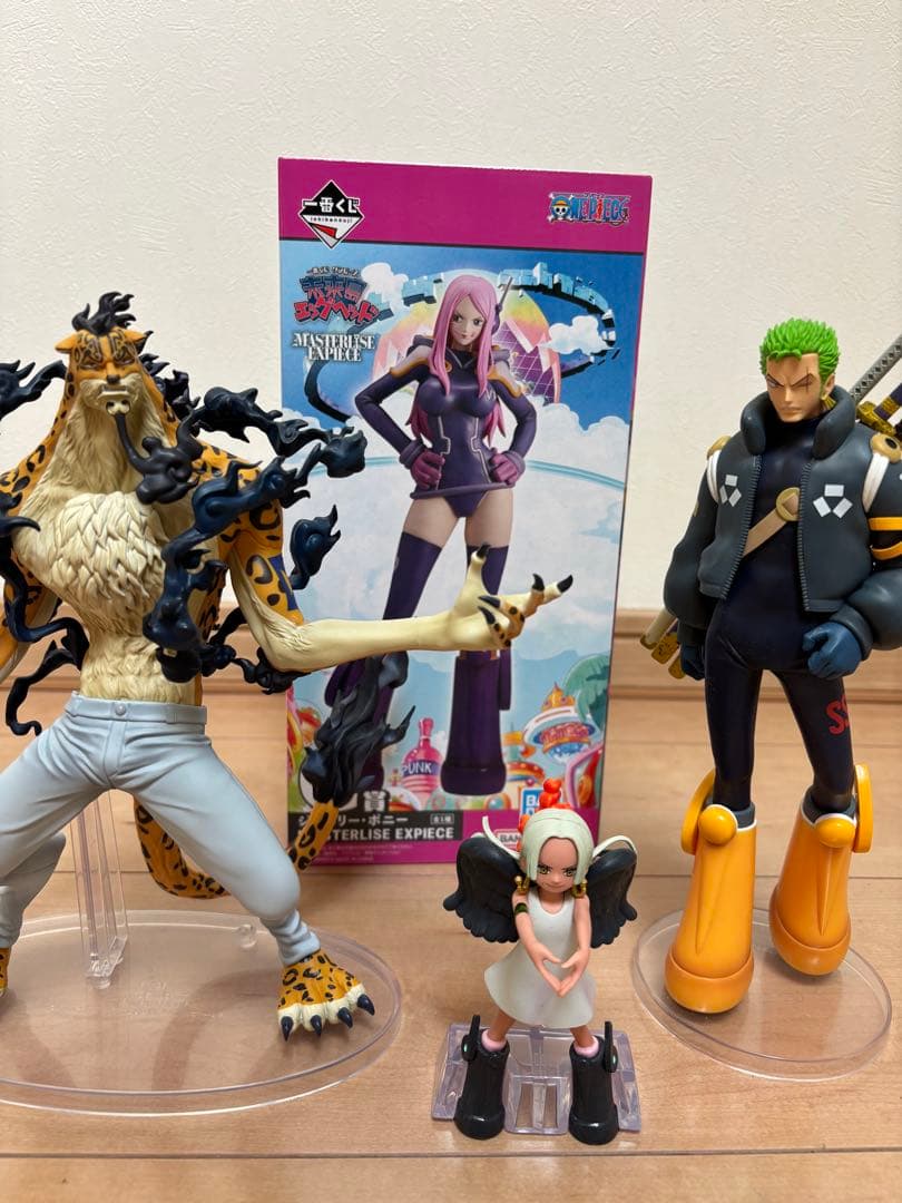 ワンピース フィギュア まとめ売り ルッチ ゾロ ボニー ハンコック一番