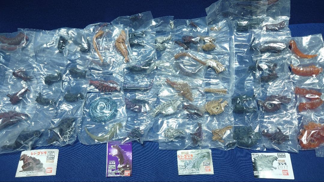 シン・ゴジラ、ゴジラ2017【ガシャポン】フィギュア19種セット ゴジラ