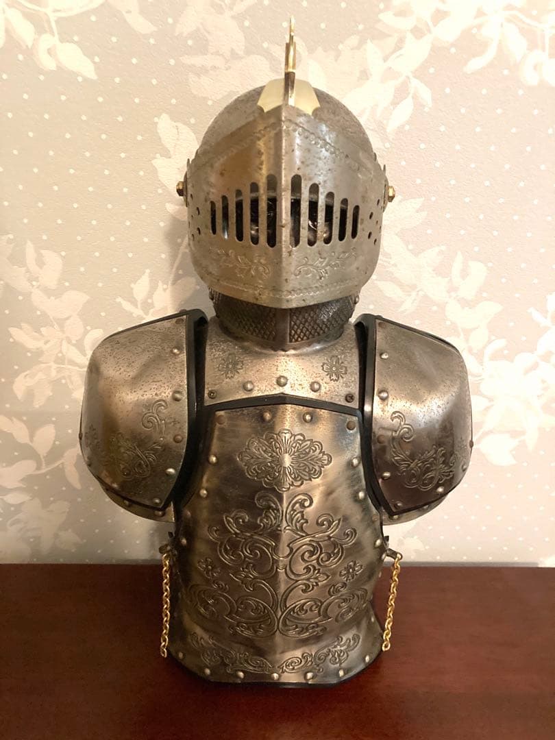 ニッカウィスキー 西洋甲冑 騎士 鎧 ケース nikka NIKKA