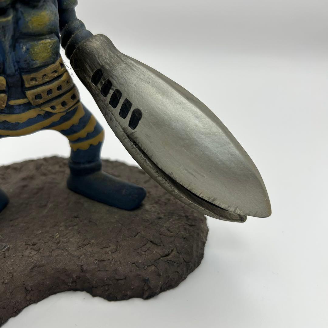 美品　おとなりのかいじゅうフィギュア　バルタン星人　希少