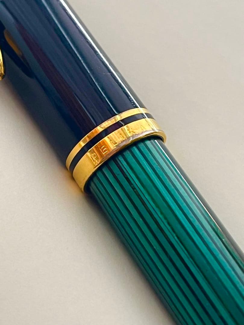 pelican ペリカン　スーベレーン M800 緑縞　20C F 細字