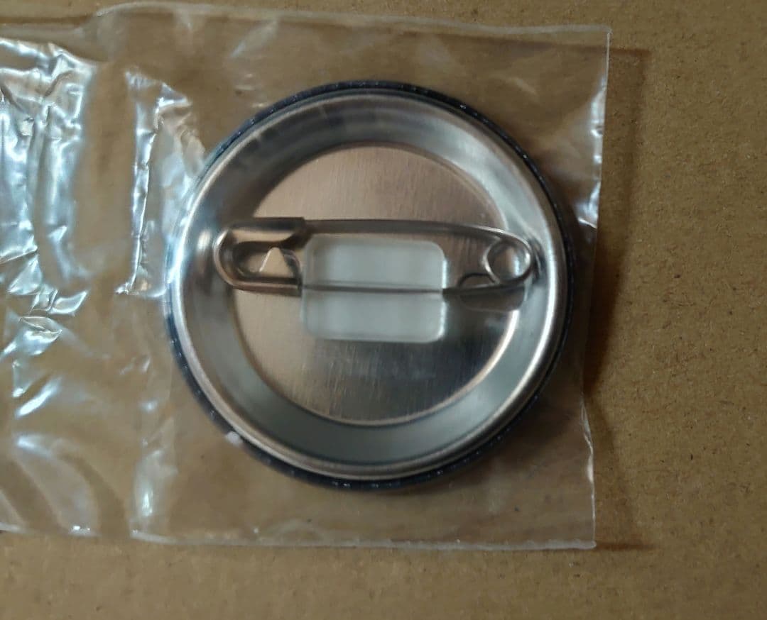 FF7 ディシディア ファイナルファンタジー クラウド 缶バッジ