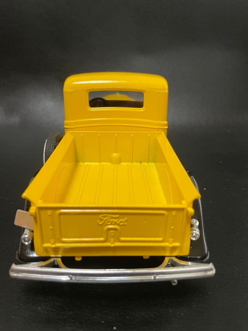 Coca-Cola Ford V8 全長約23㎝ SOLIDO社 フランス製 - メルカリ