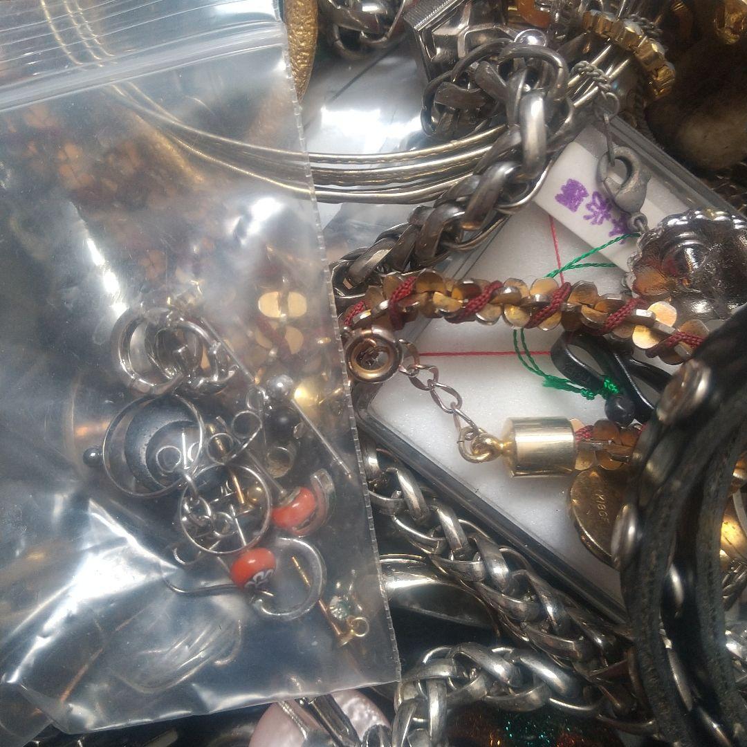 アクセサリーまとめ売