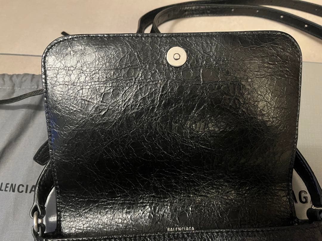 バッグ BALENCIAGA LE CAGOLE MINI FLAP BAG