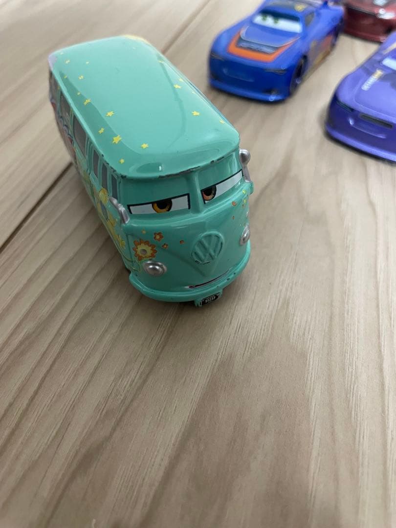 トミカ　カーズ　ミニカー　44台＋トレーラー2台　まとめ売り