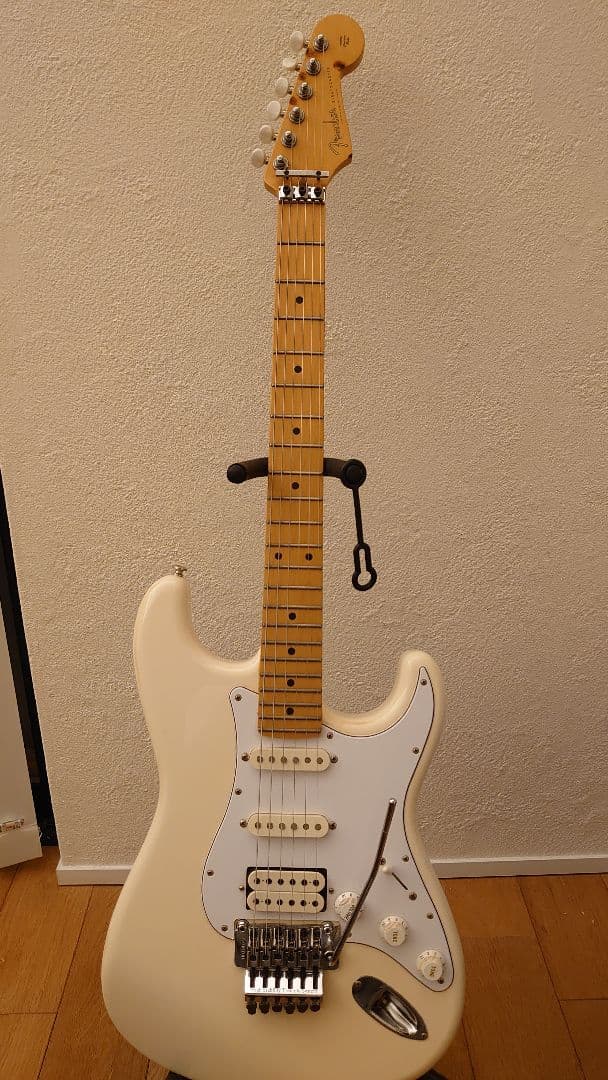 フェンダージャパン　ストラトキャスター　フロイドローズ　値引き交渉有り。 フェンダージャパン ストラトキャスター フロイドローズ 値引き交渉
