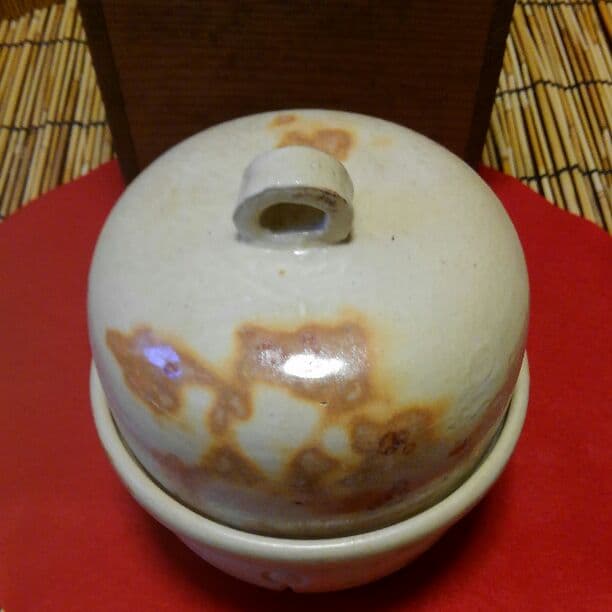 江戸期　鈴形菓子器　楽印　共箱