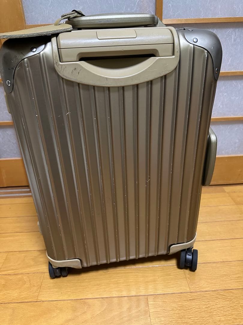 RIMOWA☆リモワスーツケース トパーズチタニウム32L機内持ち込み可能