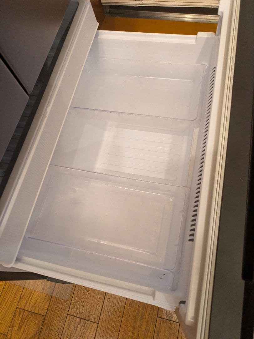 【9月末まで】SHARP メタルドア 冷蔵庫 2024年購入