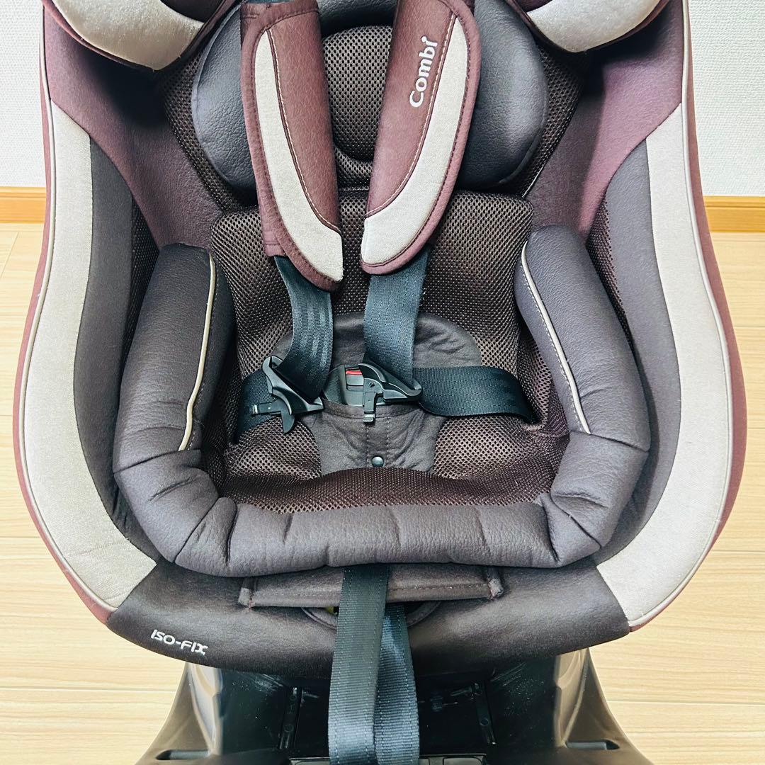 【美品】Combi 　ネルーム　チャイルドシート　ISOFIX NF-700