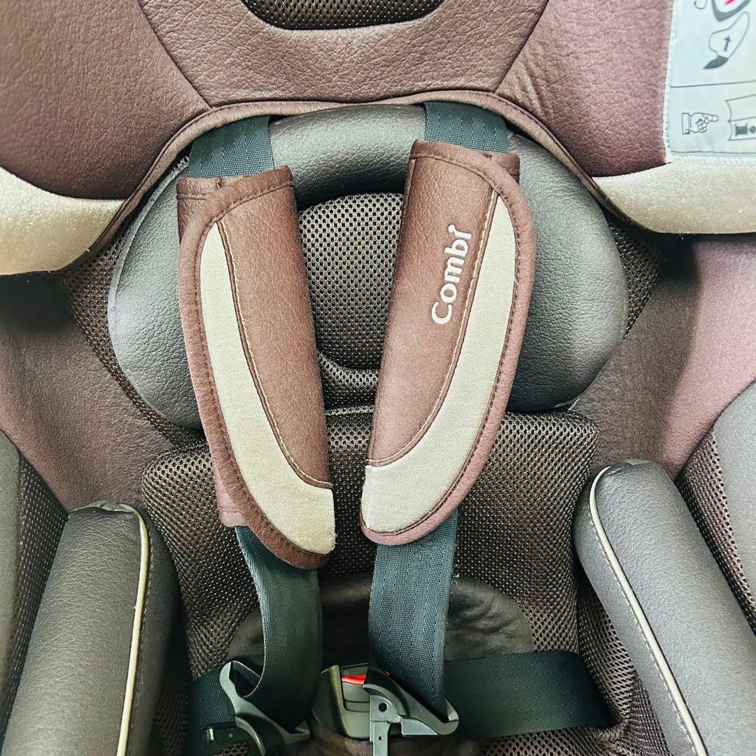 【美品】Combi 　ネルーム　チャイルドシート　ISOFIX NF-700