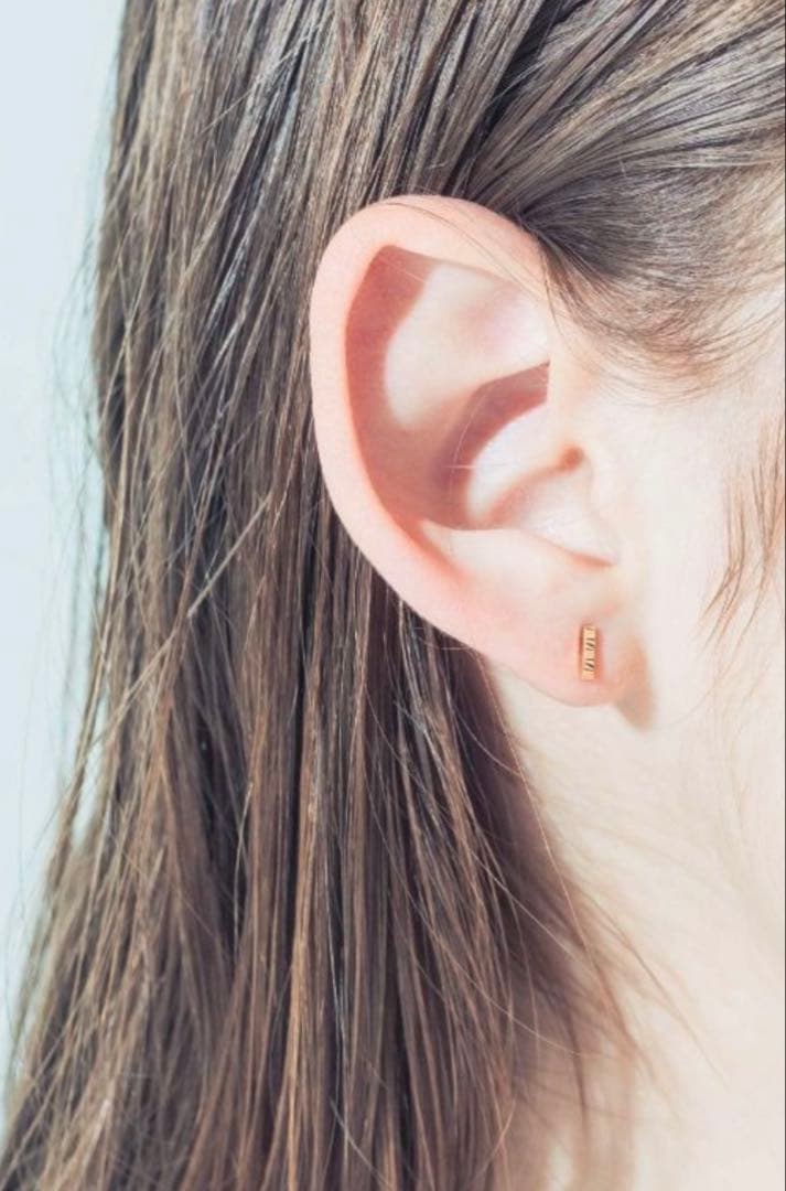 ete/エテ 】美品 K18YG クレール トライアングルカット ピアス