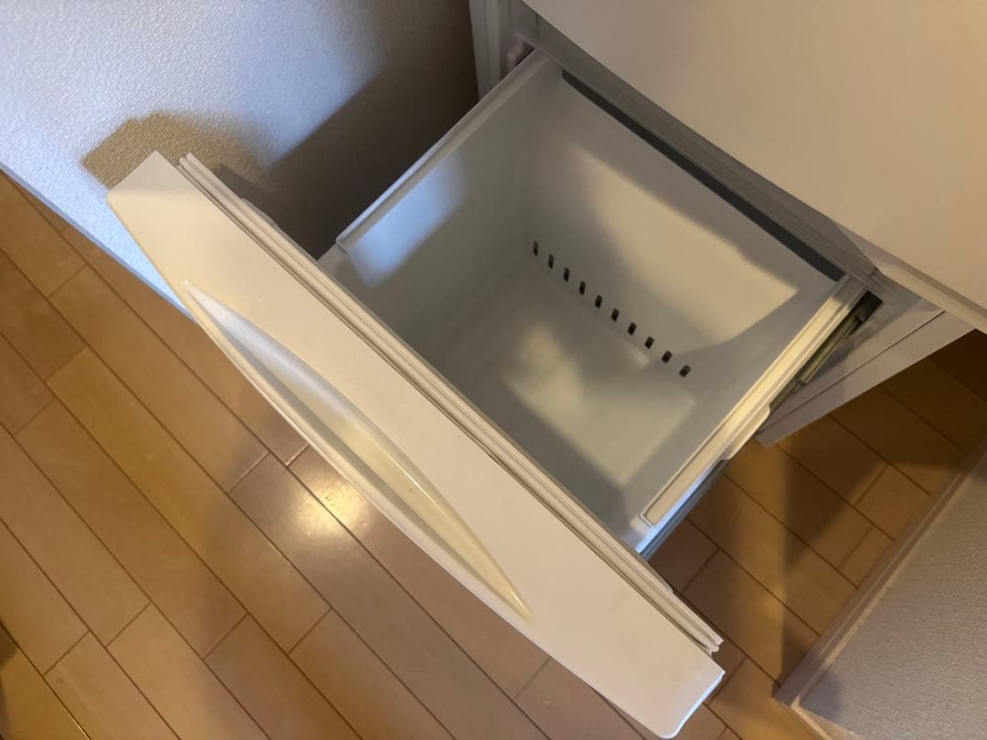 m*5様 【東芝】ホワイト 冷蔵庫 上下二段式（値下げ）