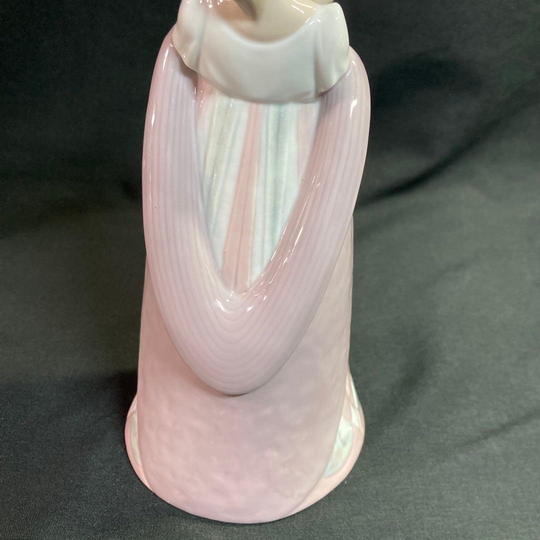 絶版【美品】リヤドロ LLADRO 8151 花束を抱えて 美術品・アンティーク