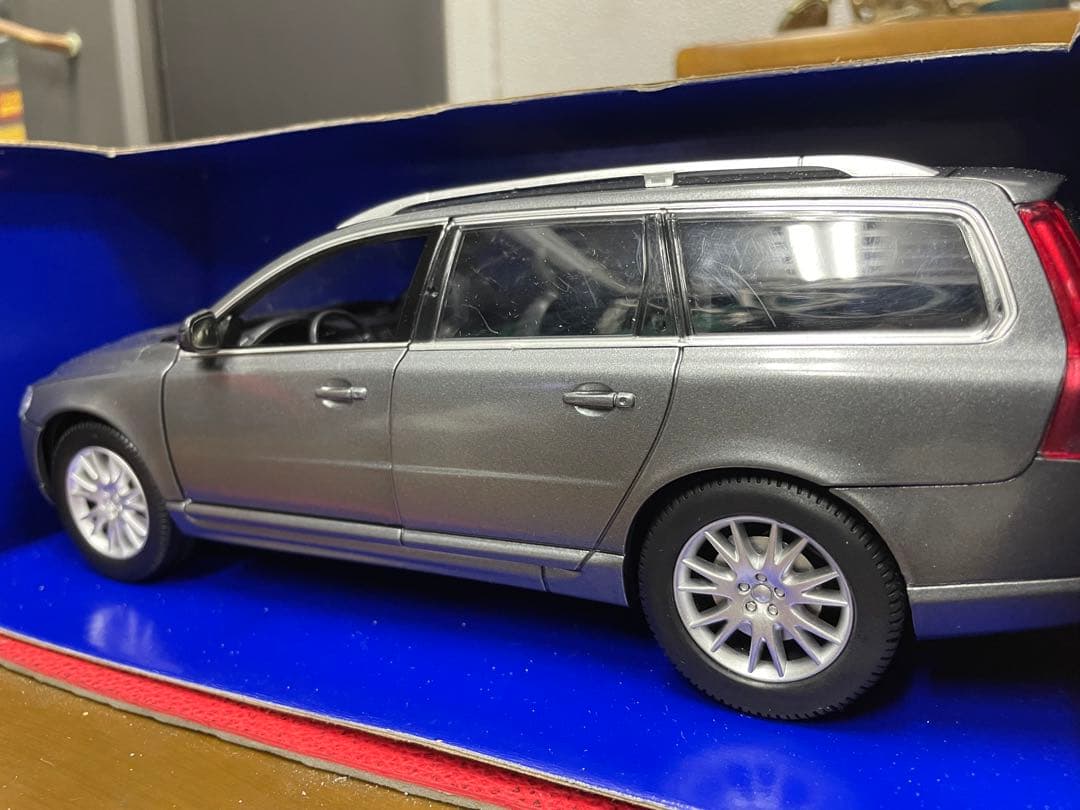 ボルボ　V70