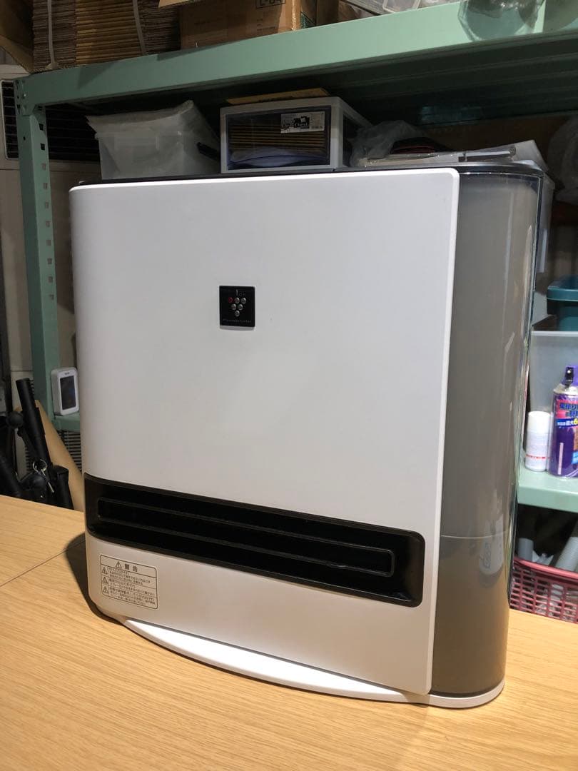 極美品SHARP 加湿セラミックファンヒーター 2024年製 HX-TK12-W - メルカリ