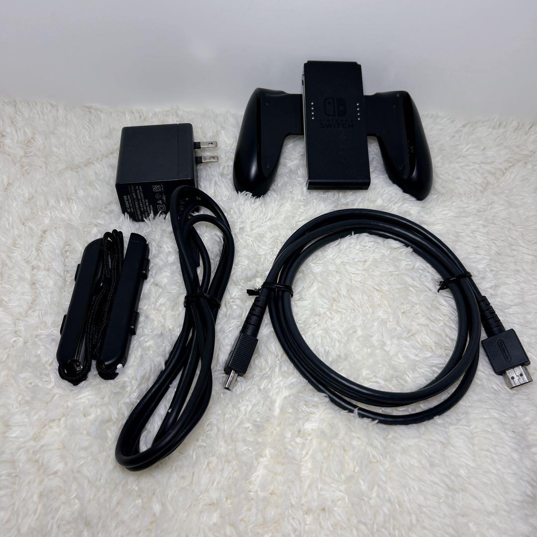 【極美品】ほぼ未使用 Nintendo Switch 本体