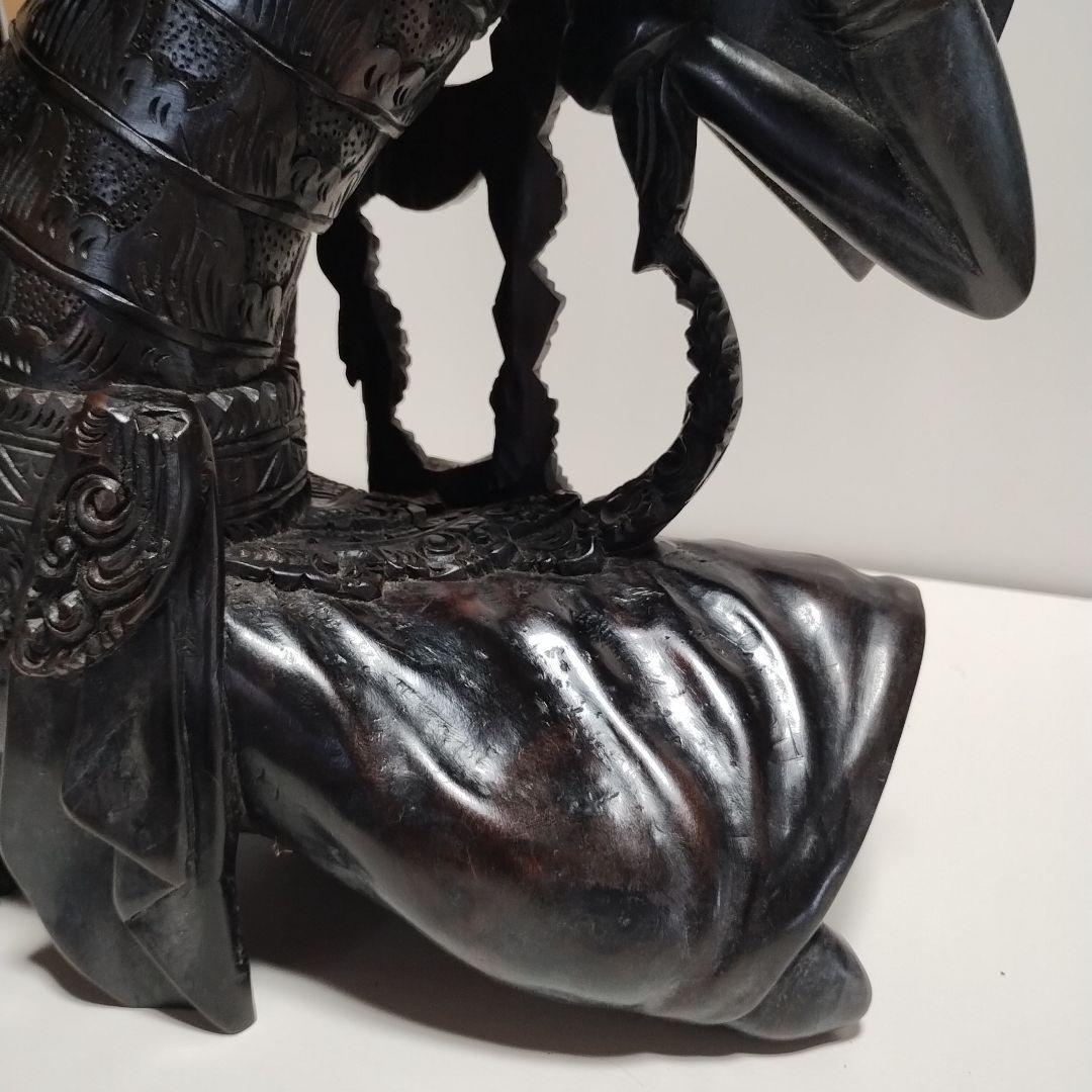 バリ島の伝統工芸黒檀バリ人形