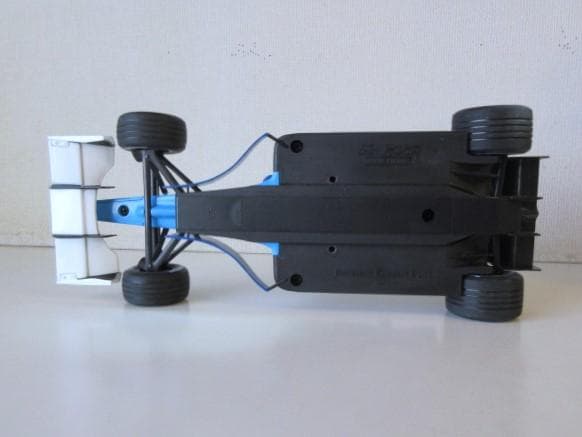 特価 MINICHAMPS (1/18) ベネトン B201