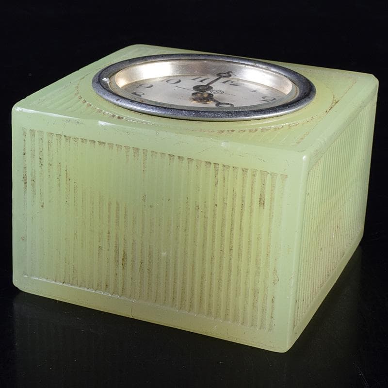 アンティーク 精工舎 ウランガラス 手巻き置時計 ジャンク品 V R7735