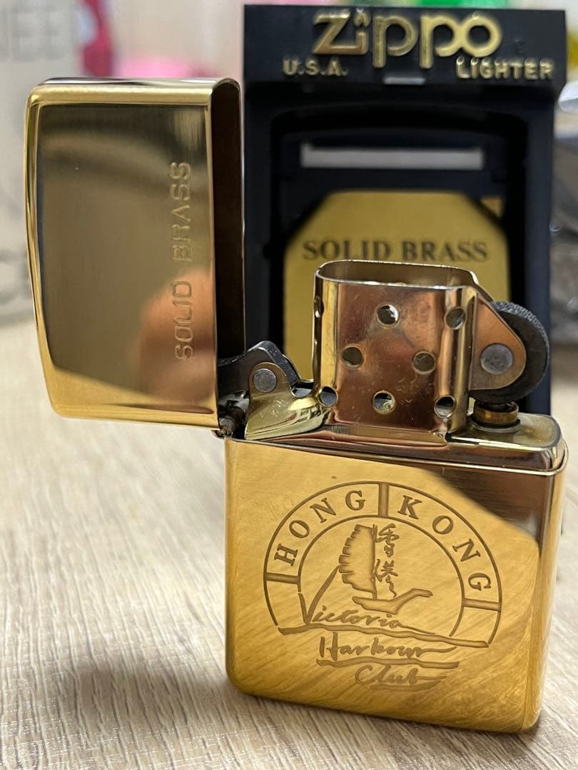 ZIPPO ジッポー オイルライター 香港 SOLID BRASS zippo オイルライター