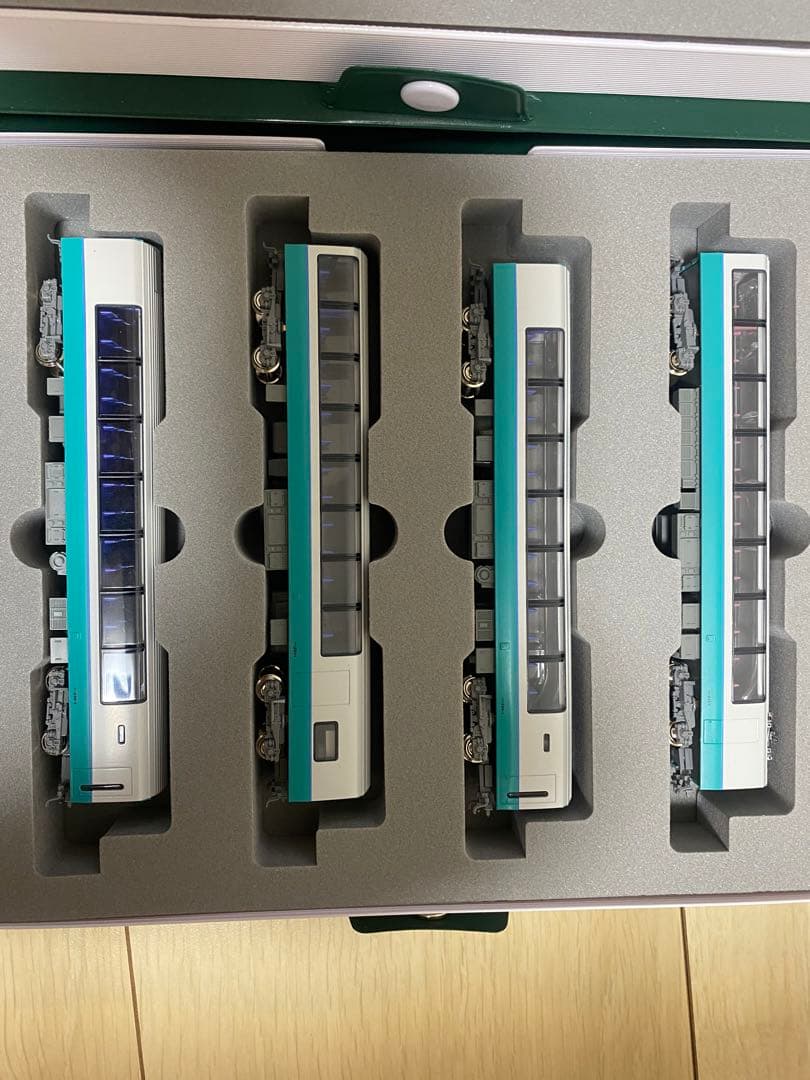 KATO 10-474 / 10-475 251系 スーパービュー踊り子 新塗装