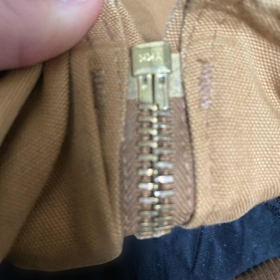 USA製Carhartt フード付きブラウンジャケット 早い者勝ち‼️