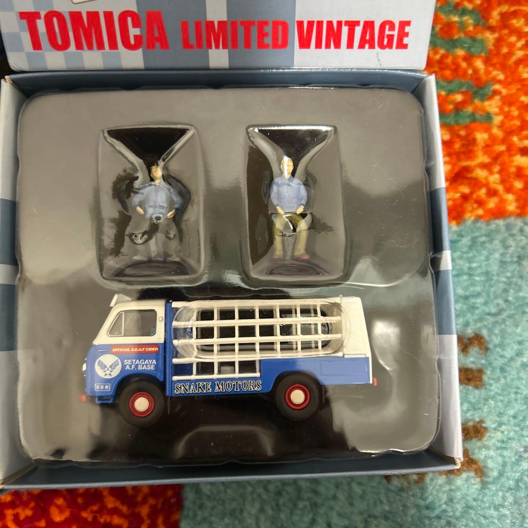 トミカリミテッドヴィンテージsnake motors