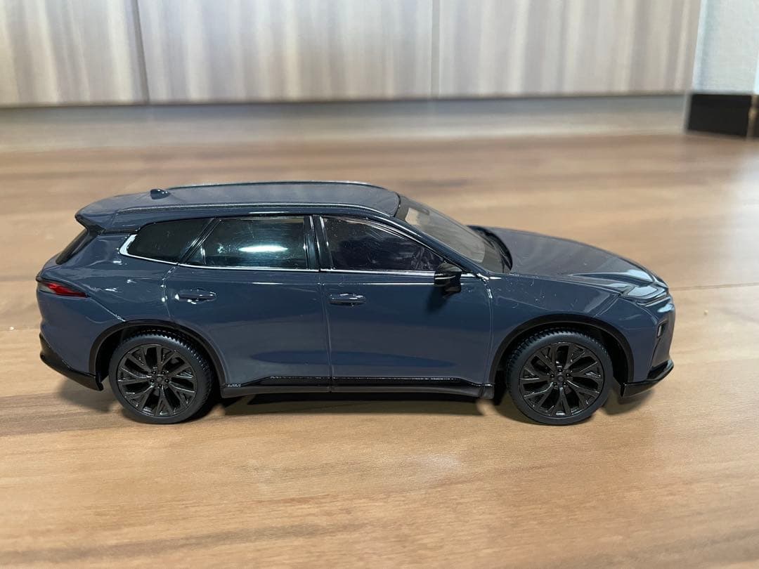 クラウンエステート色見本1/30