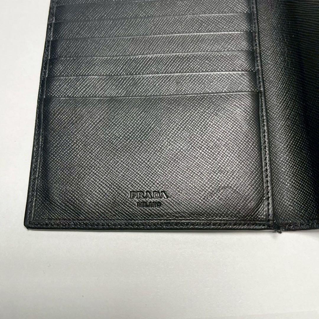 PRADA プラダ 二つ折り財布 三角プレート サフィアーノレザー ブラック