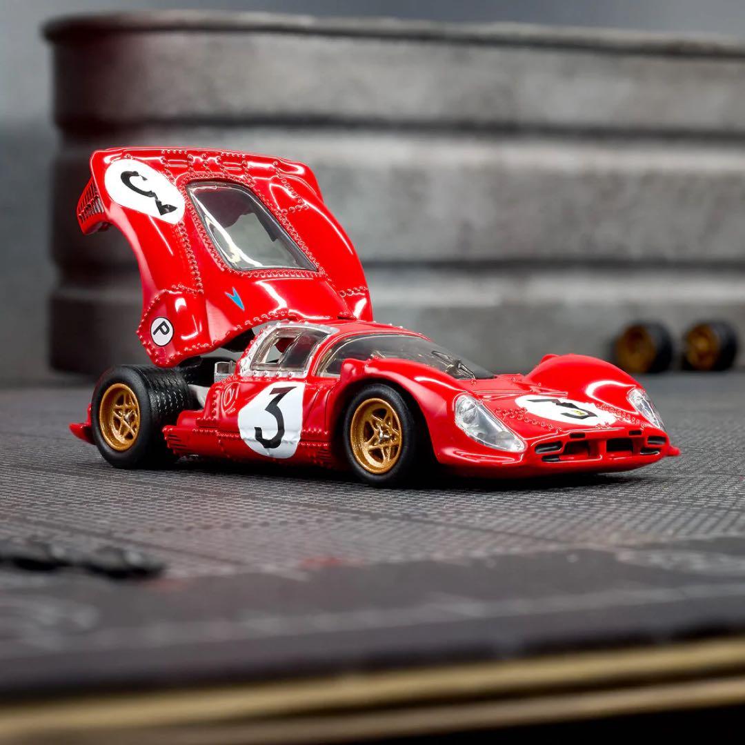 ミニカー Hot Wheels ELITE 64 1967 Ferrari 330 P4